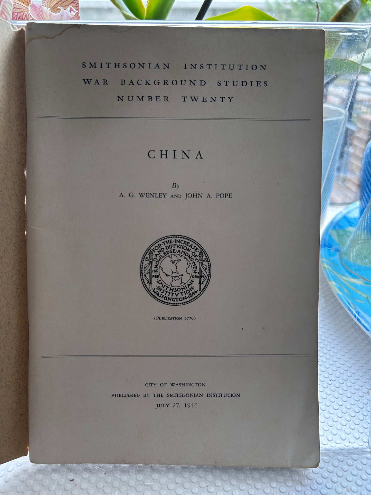 珍稀 1944 年史密森尼學會戰爭背景研究系列：《中國》第 20 號 1944 Smithsonian Institution War Background Studies: CHINA (No. 20) By A.G. Wenley & John A. Pope