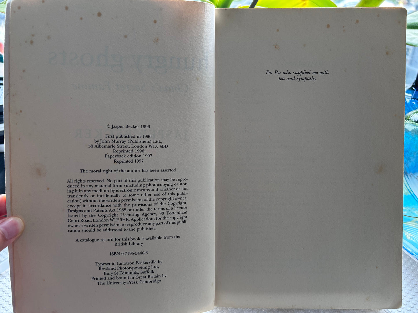 1997年版《餓鬼：中國的秘密大饑荒》賈斯柏·貝克著 Hungry Ghosts: China's Secret Famine by Jasper Becker, John Murray 1997 Paperback Edition