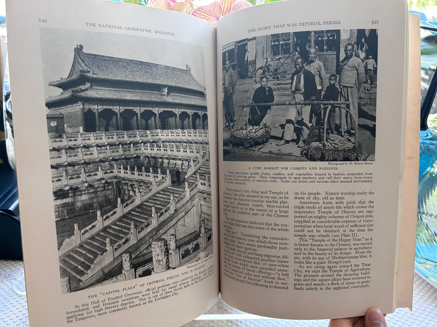 4本罕見經典《國家地理雜誌》（1918-1933）Collection of 4 Rare Vintage National Geographic Issues (1918-1933)