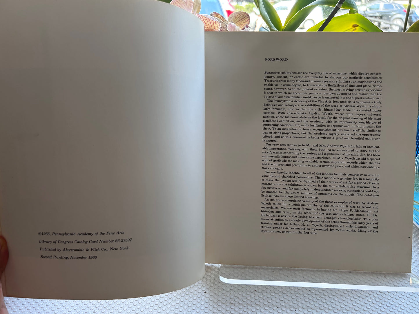 【附1968年珍貴剪報】安德魯·魏斯《Andrew Wyeth》大型回顧展權威畫冊  [Provenance: Dr. Albert Keidel Library w/ Signature & 1968 Andrew Wyeth Archival Newspaper Clipping] Andrew Wyeth Retrospective Exhibition Catalogue