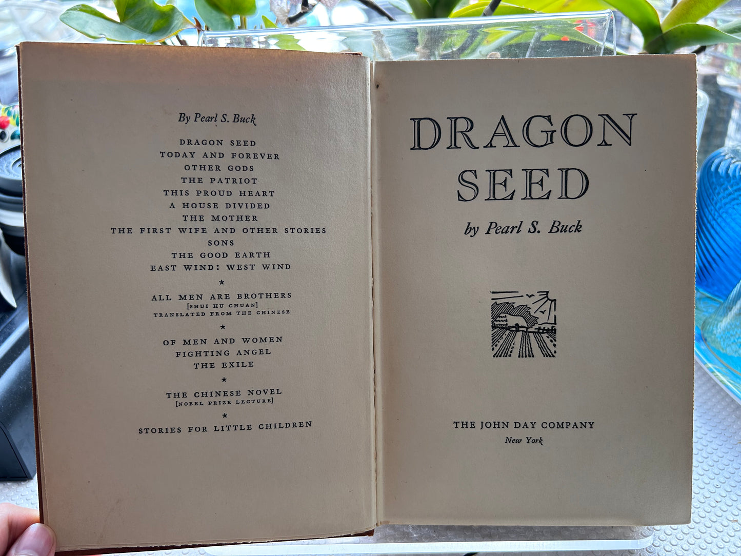 1942 First Edition w/ Vintage 1942 BOMC Insert Dragon Seed by Pearl S. Buck 1942年首版/附1942每月一書俱樂部書評頁 賽珍珠《龍種》