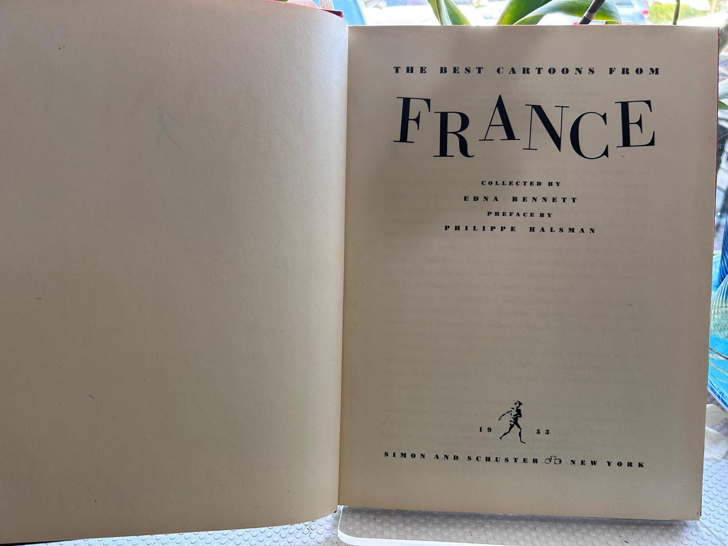 1953年首版 法國精選漫畫集 艾德娜·班奈特 輯  The Best Cartoons from France— Collected by Edna Bennett, Preface by Philippe Halsman (First Edition, First Printing, 1953)