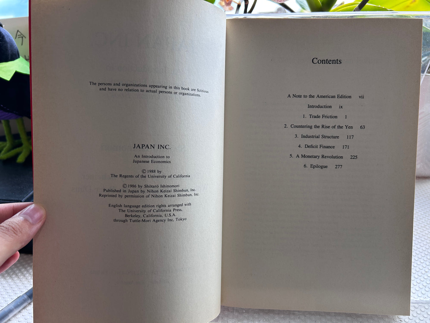 1988年首版《日本經濟入門》英文版 石之森章太郎作 Rare 1988 First Edition Japan Inc.: An Introduction to Japanese Economics (The Comic Book) by Shotaro Ishinomori 『マンガ日本経済入門 (Japan Inc.)』石ノ森章太郎著 | カリフォルニア大学出版