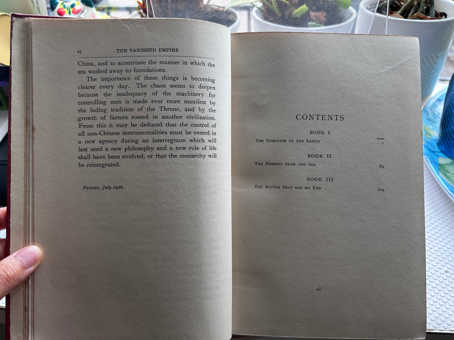 【作者親簽 】1926 年首版《消失的帝國》The Vanished Empire by B. L. Putnam Weale, Rare Edinburgh-Printed Association Copy with Author’s initial signature