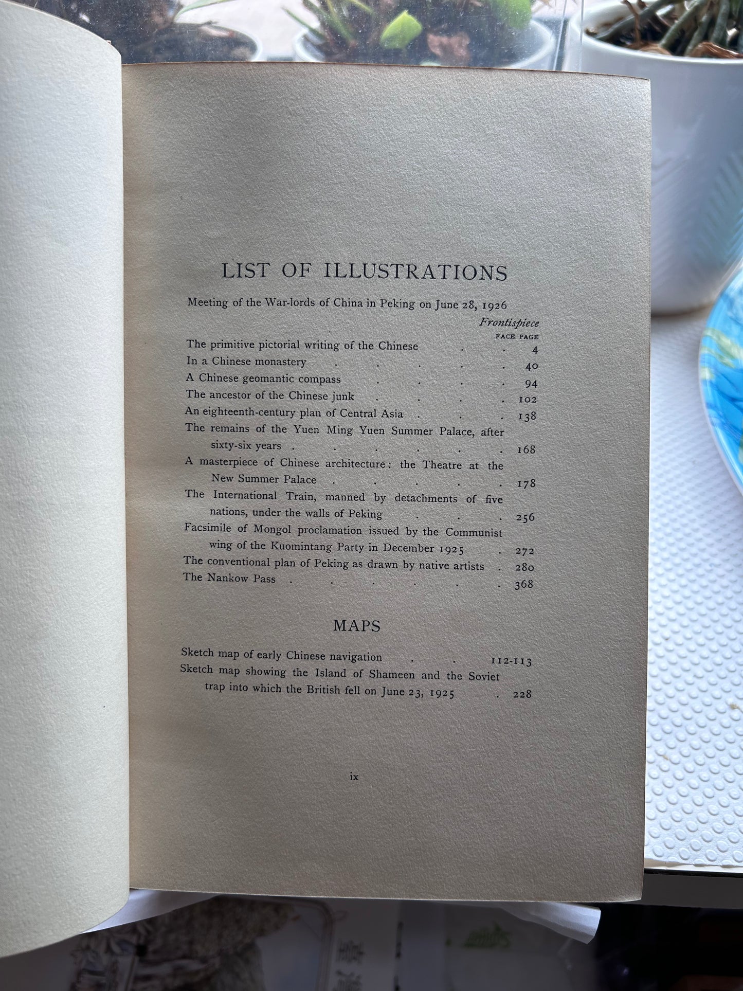 【作者親簽 】1926 年首版《消失的帝國》The Vanished Empire by B. L. Putnam Weale, Rare Edinburgh-Printed Association Copy with Author’s initial signature