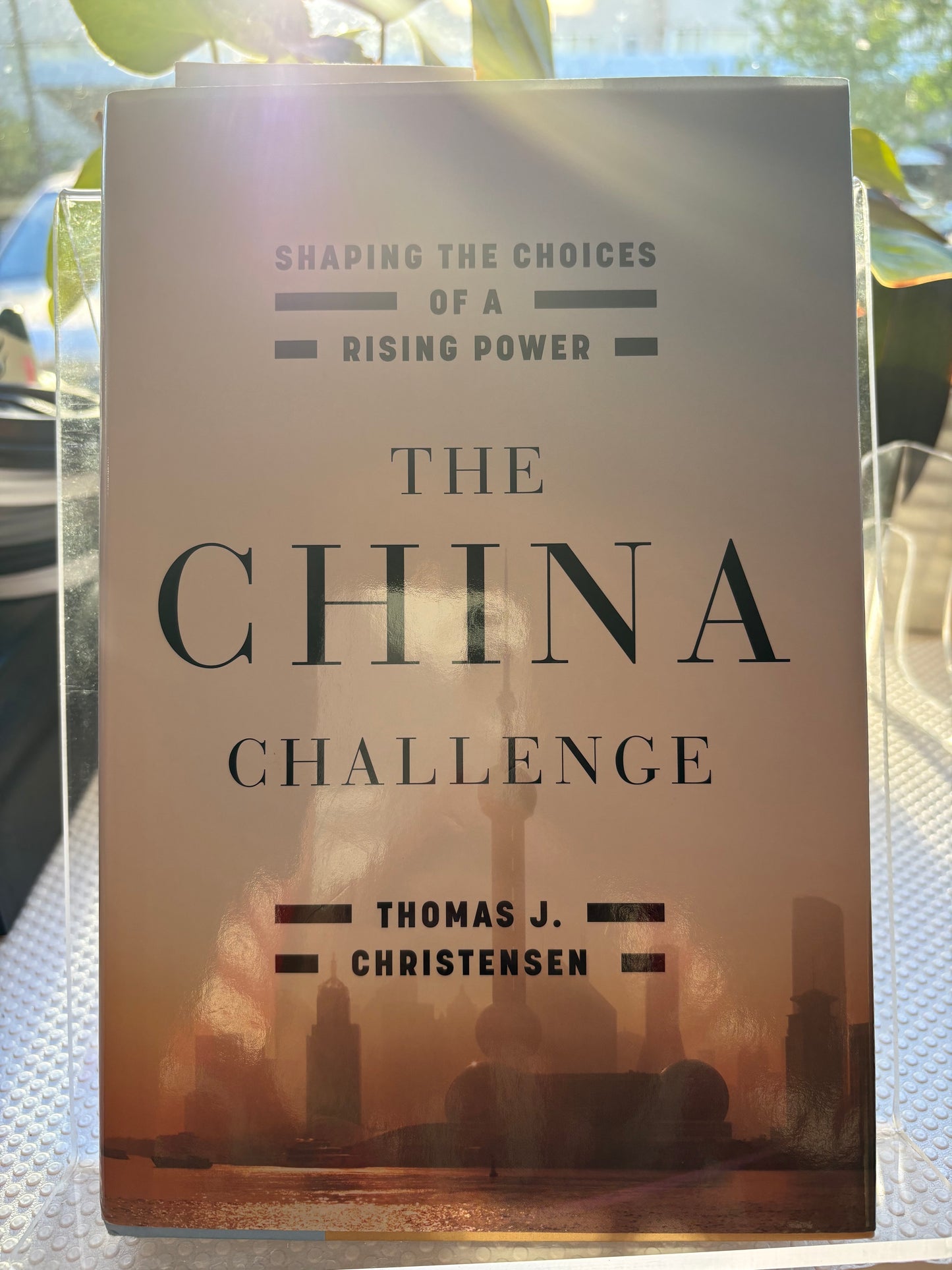 柯庆生亲笔致谢本《中国挑战》—— 附出版社原始推介页The China Challenge by Thomas Christensen —— Inscribed to Stephen Schlaikjer with Original Publisher’s Tip Sheet