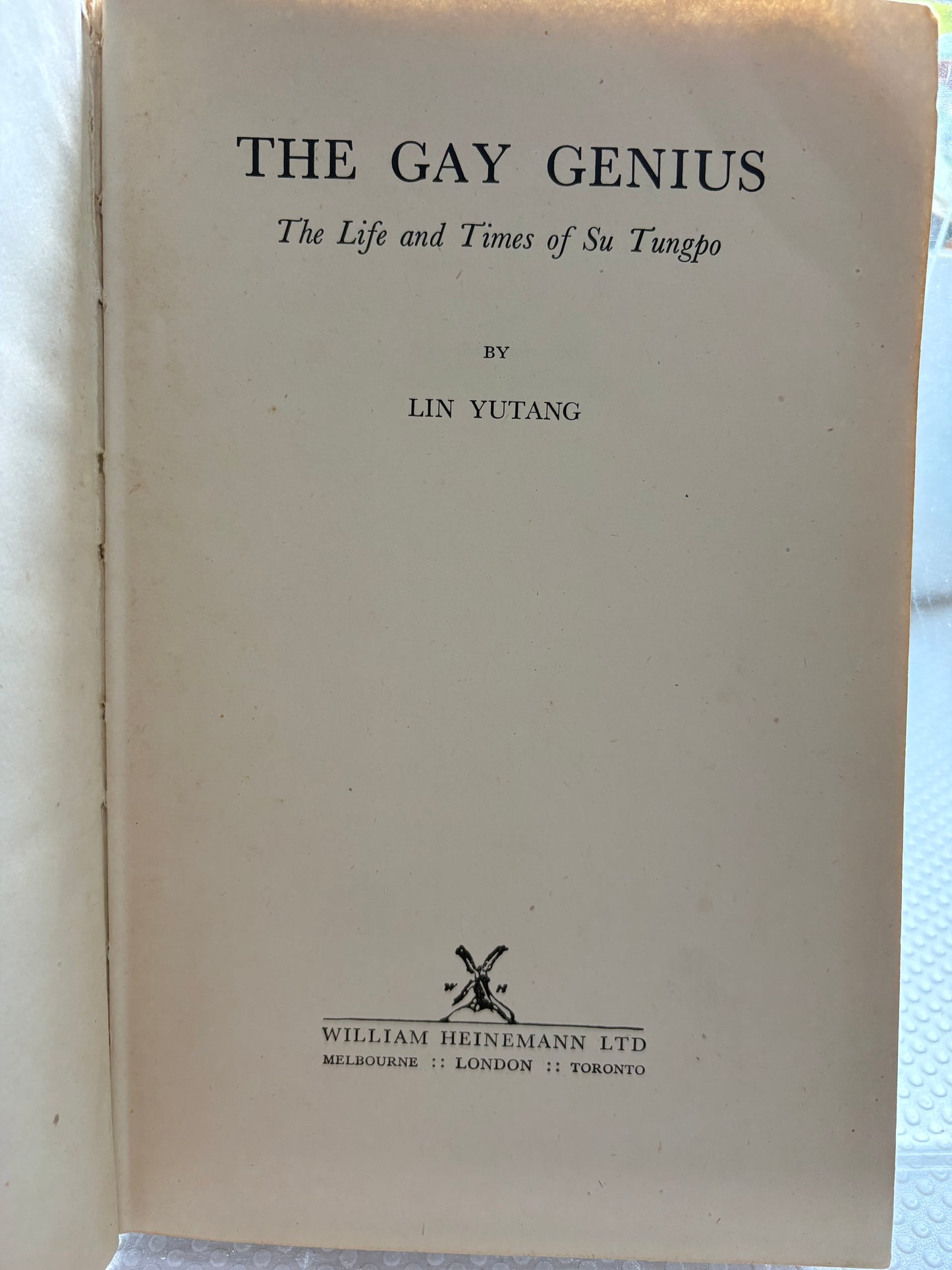 《苏东坡传》（The Gay Genius: The Life and Times of Su Tungpo）的1948年英国首版